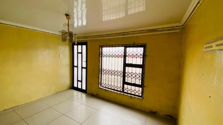 2 Bedroom Property for Sale in Mdantsane Nu 16 Eastern Cape